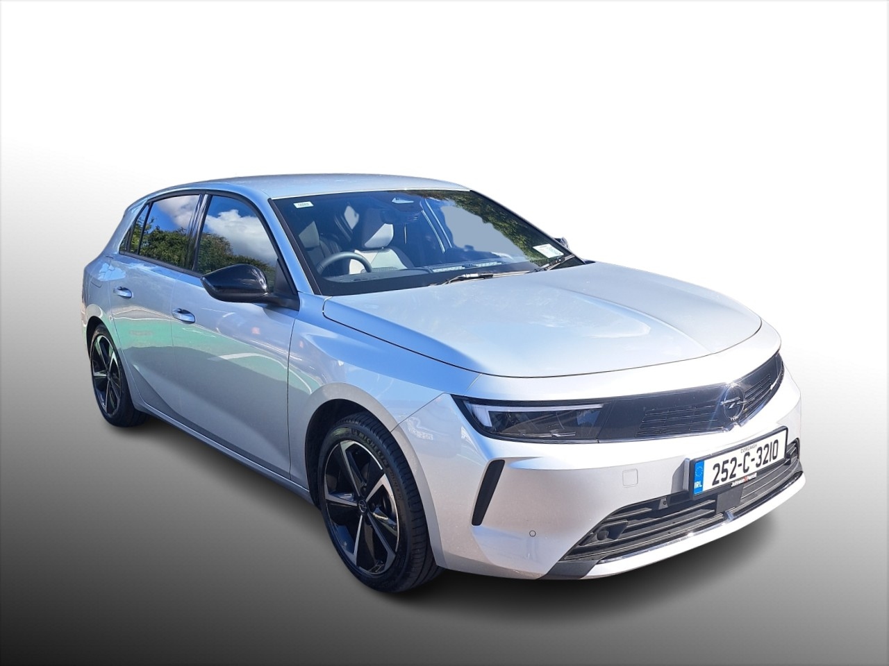 Opel Astra Elegance 1.2 130hp 6-speed manual MY25