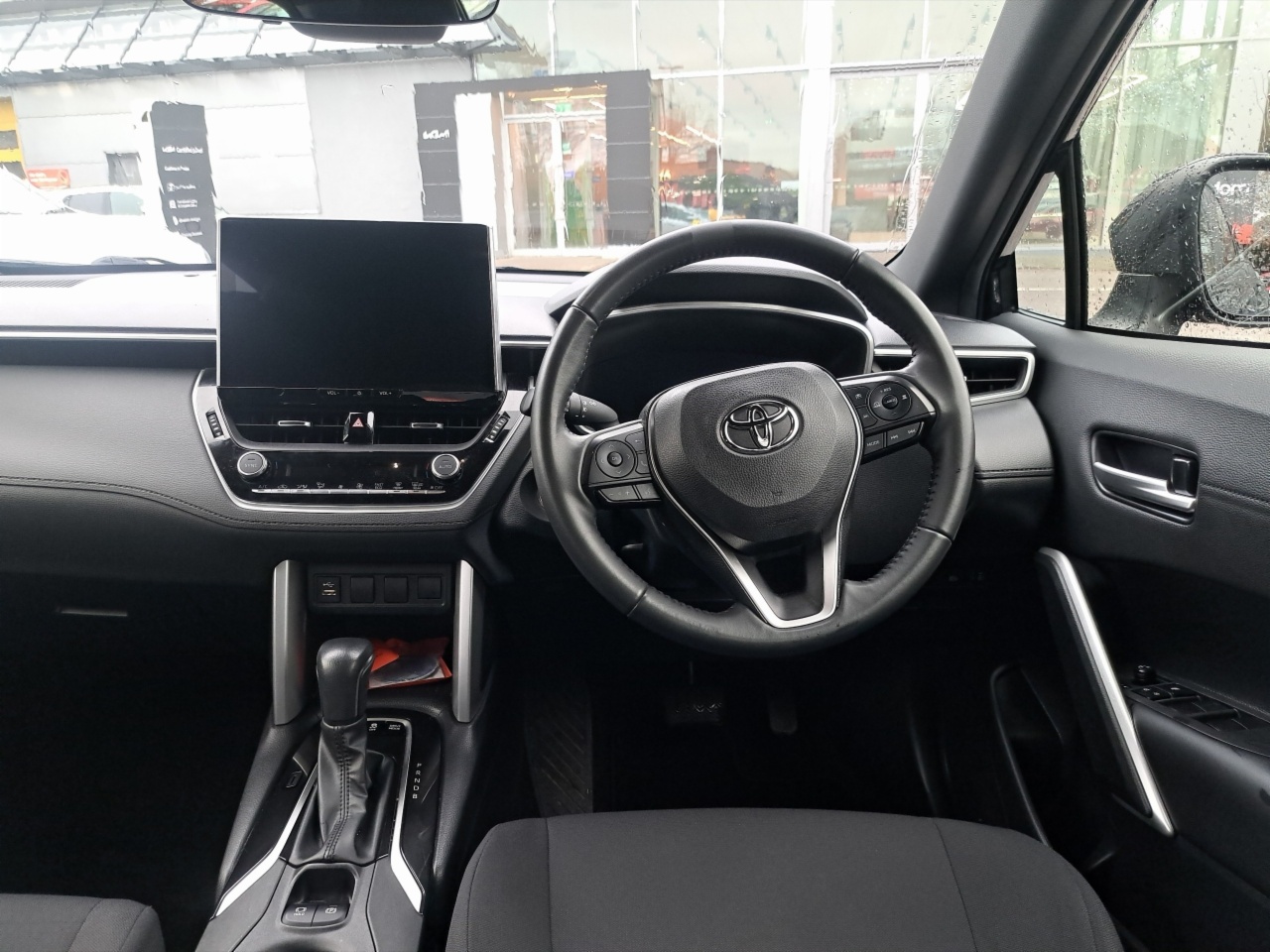 Toyota Corolla 1.8 Hybrid Luna Hatchback