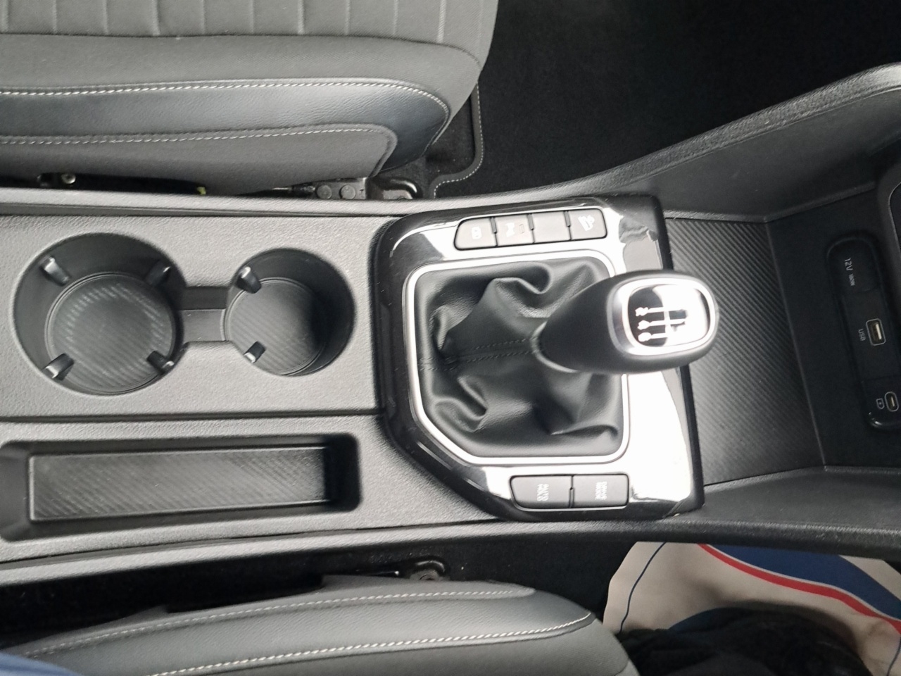 Kia Sportage 1.6 CRDi SCR Diesel 115 hp K2 6MT