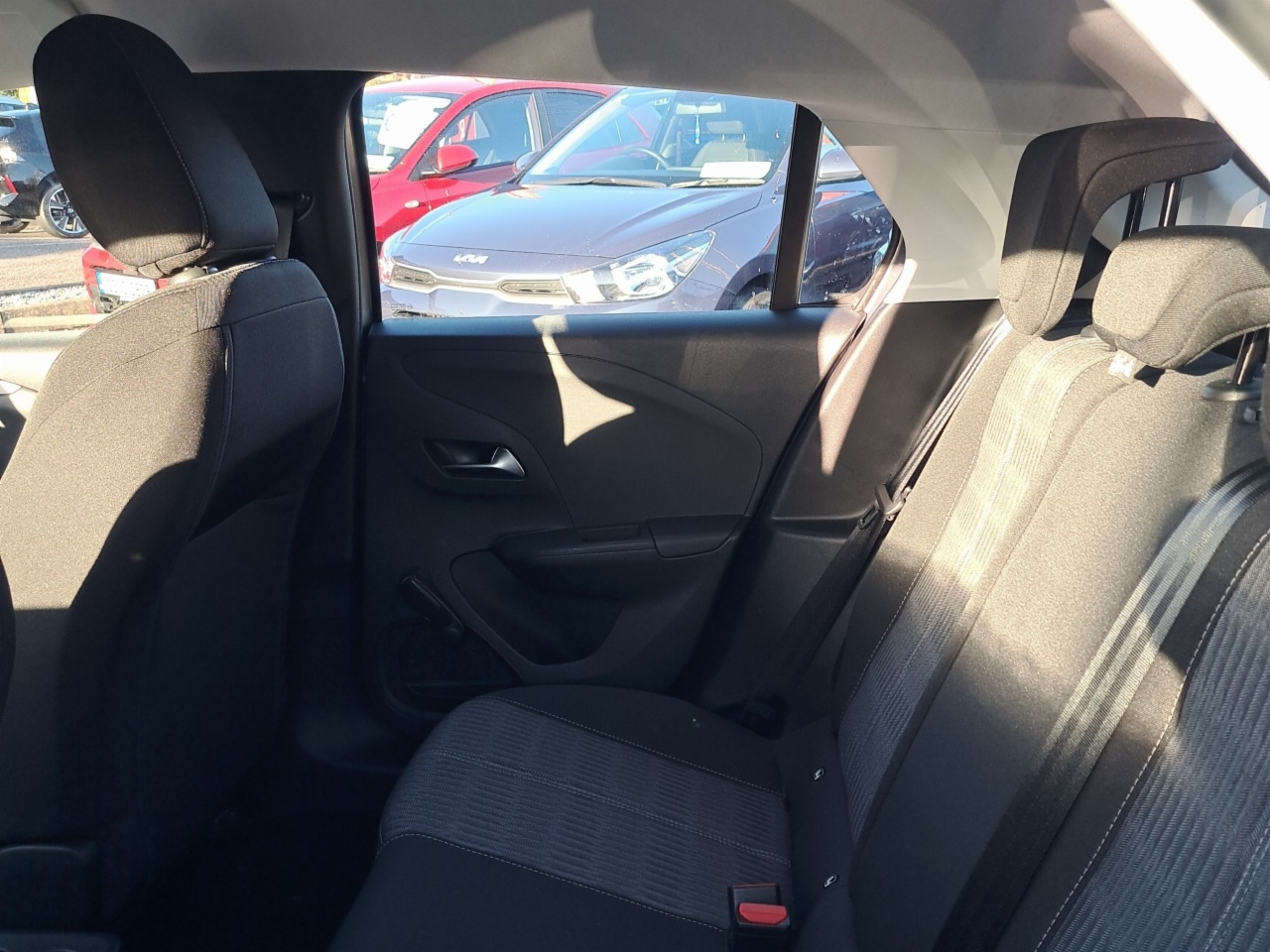 Opel Corsa SC 1.2i (75PS) S/S 5 Speed