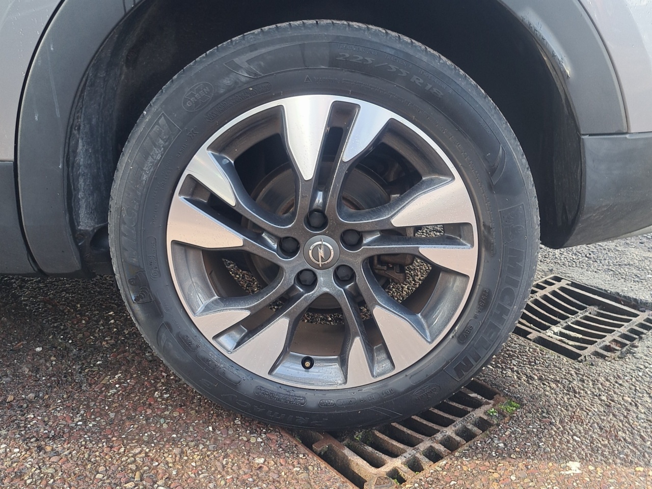 Opel Grandland X SRi 1.2i 130PS 6 Speed