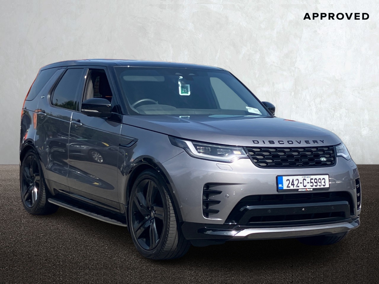 Land Rover Discovery 3.0D AWD Dynamic SE Commercial (Price Excluding VAT)