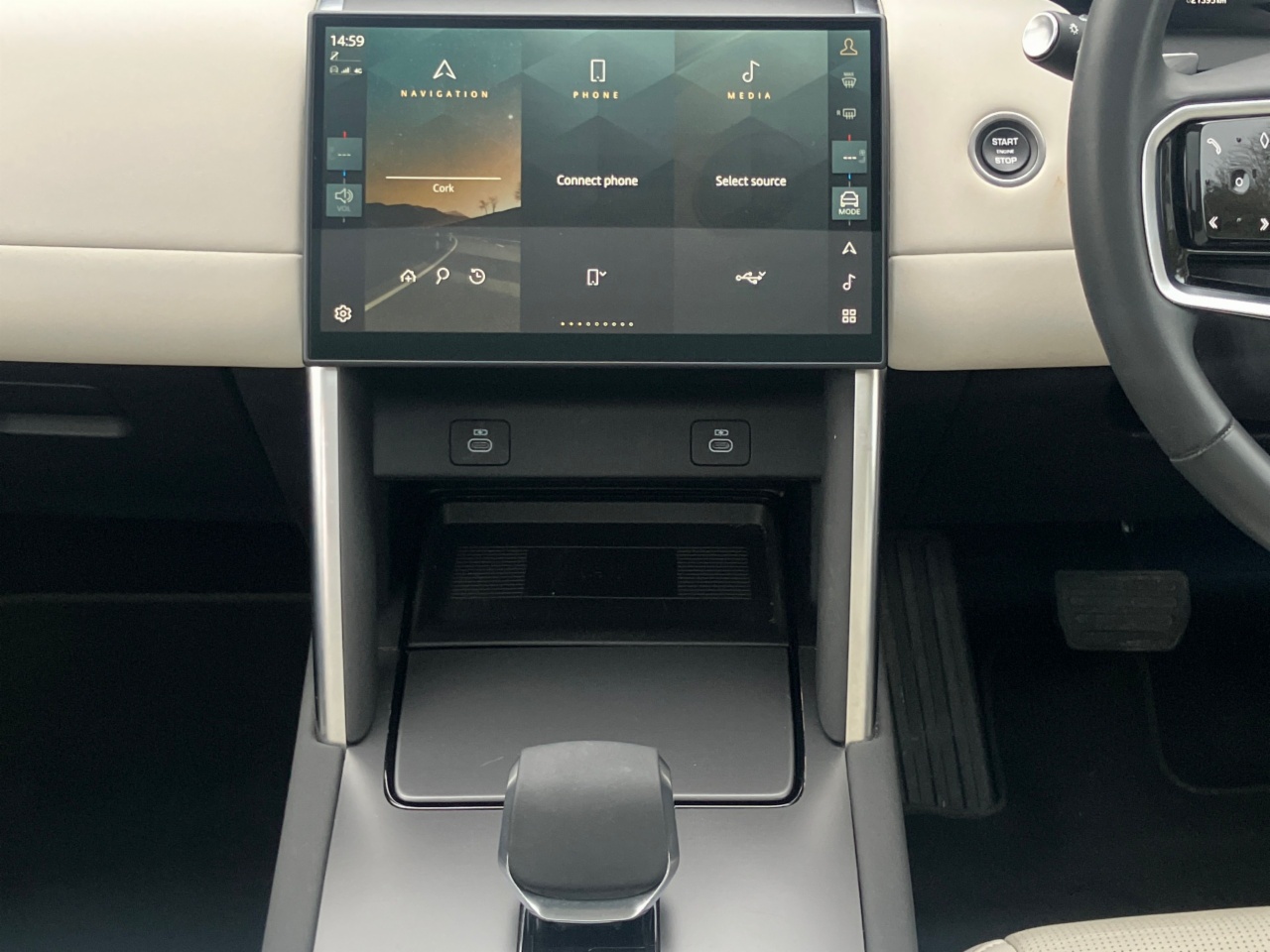 Land Rover Discovery Sport 1.5 I3 PHEV 309 PS AWD S Auto (Land Rover Warranty until 2030)