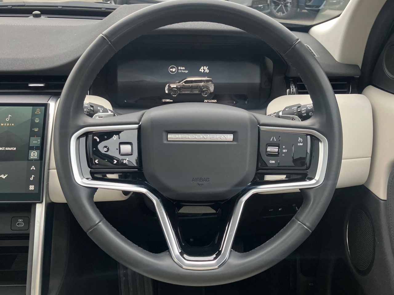 Land Rover Discovery Sport 1.5 I3 PHEV 309 PS AWD S Auto (Land Rover Warranty until 2030)