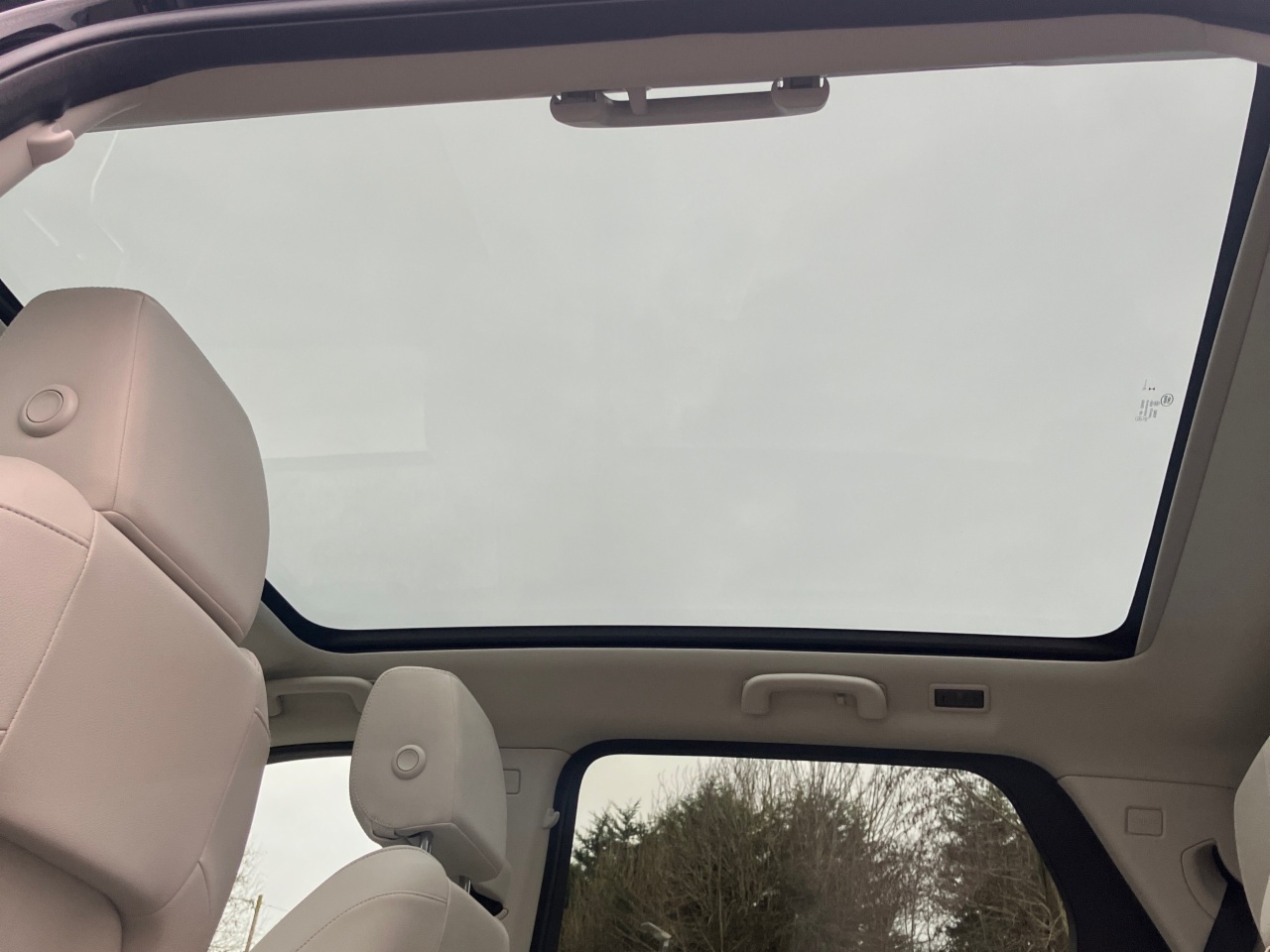 Land Rover Discovery Sport 1.5 I3 PHEV 309 PS AWD S Auto (Land Rover Warranty until 2030)