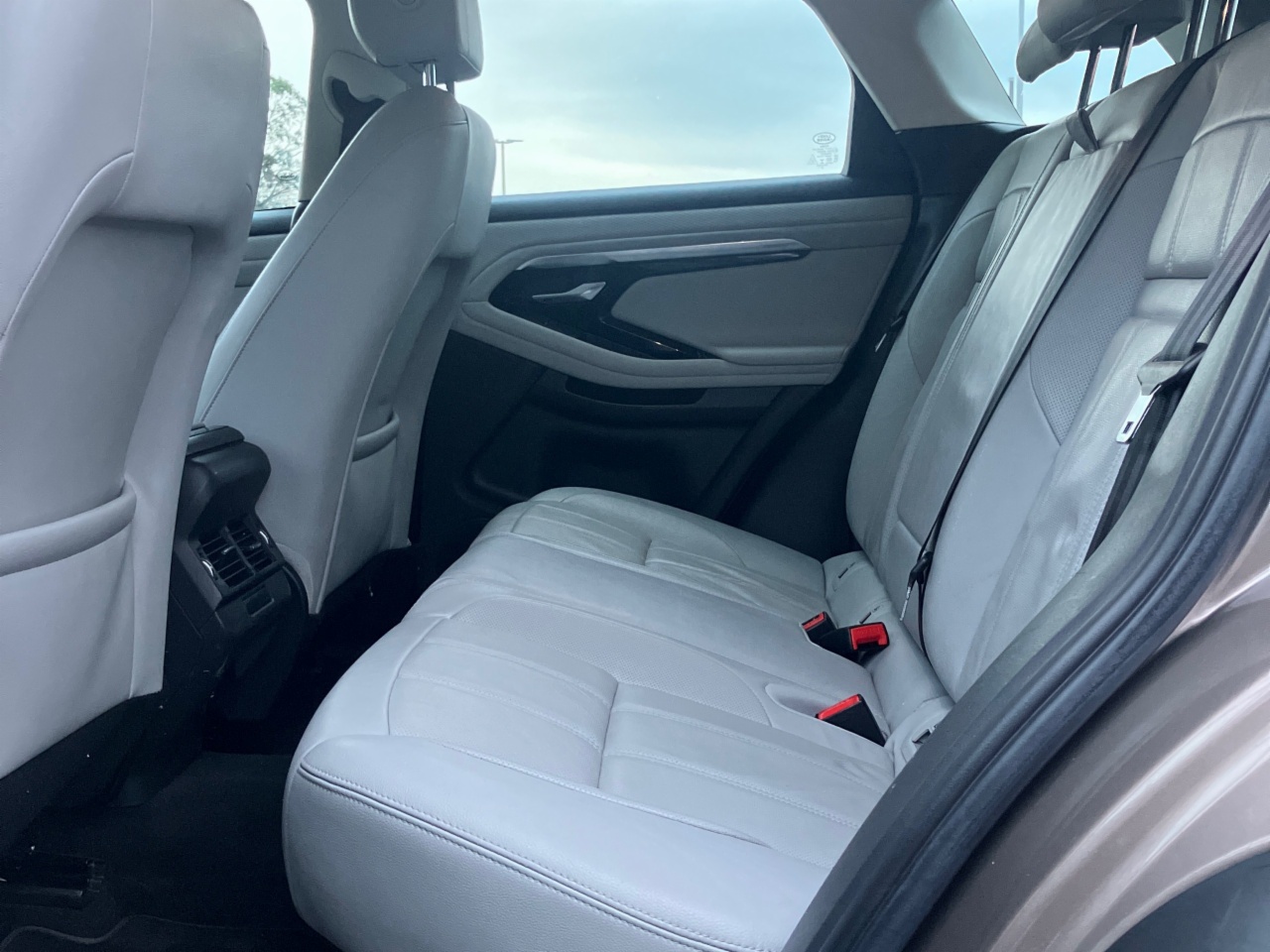 Land Rover Range Rover Evoque 2.0D I4 150 PS AWD Auto Standard