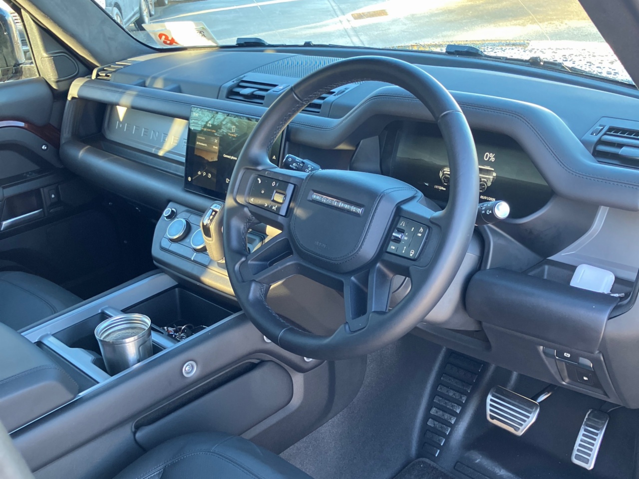 Land Rover Defender 110 2.0 Si4 PHEV 300 PS Sedona Edition (Remainder of 5 year Warranty)