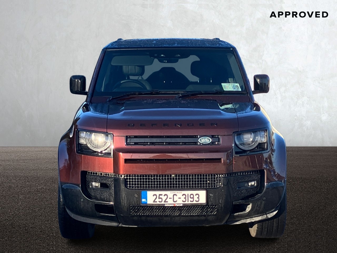 Land Rover Defender 110 2.0 Si4 PHEV 300 PS Sedona Edition (Remainder of 5 year Warranty)