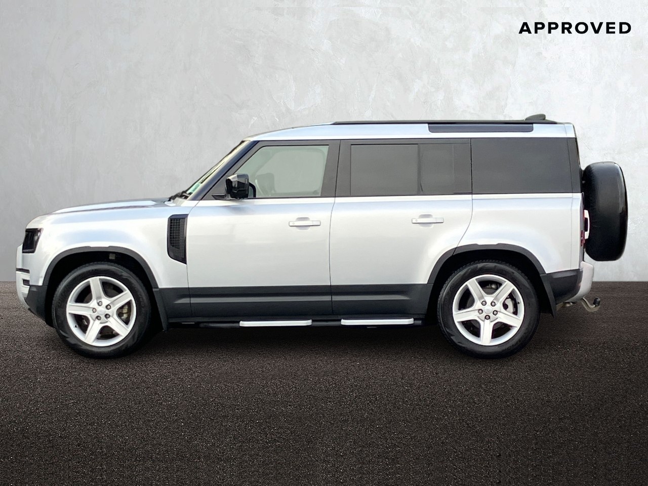 Land Rover Defender DEFENDER 110 3.0 D HARD TOP SE (Remainder of 5 Manufacturer Warranty)