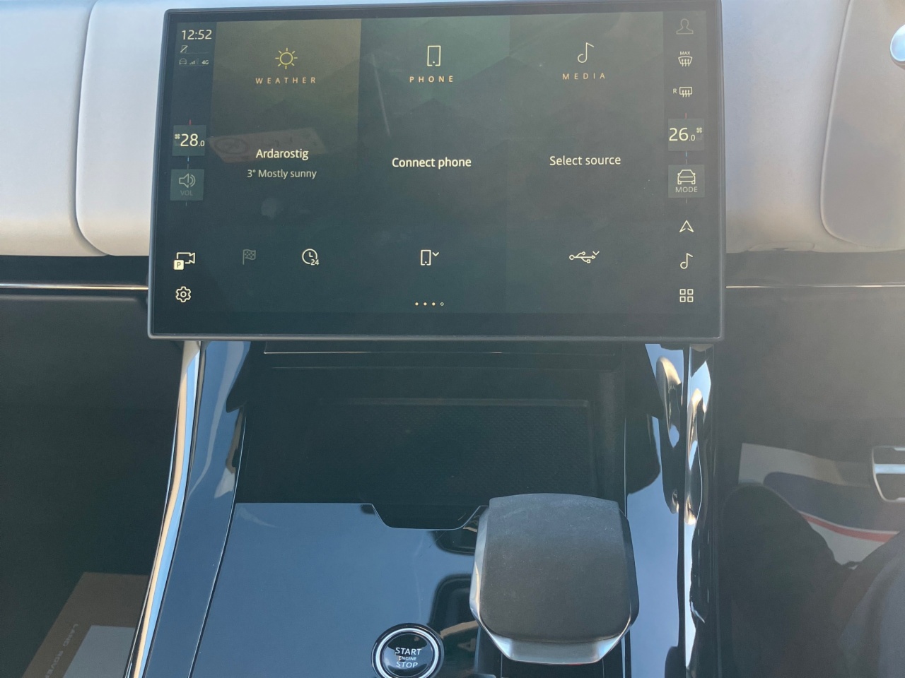 Land Rover Range Rover Sport 3.0 Si4 PHEV 460PS AWD Auto Dynamic SE (Land Rover Warranty until 2029)