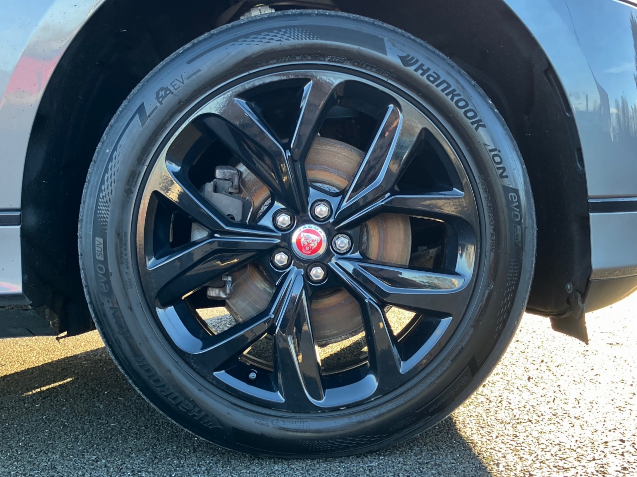 Jaguar I-Pace EV400 Auto Black Edition (Remainder of 5 year Manufacturer Warranty)