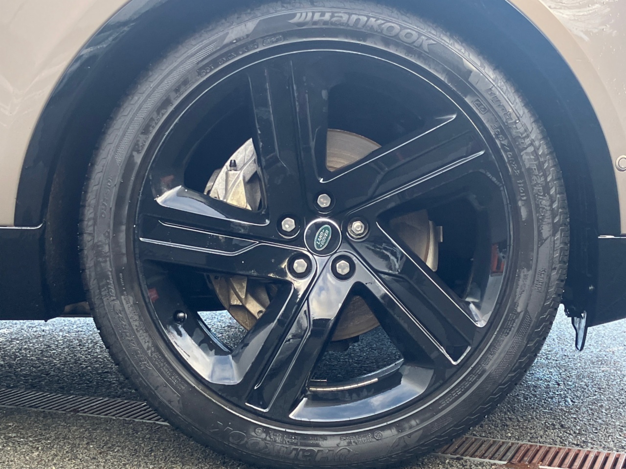 Land Rover Discovery DISCOVERY DISCOVERY 3.0 SD6 R-  (Price Excludes VAT)