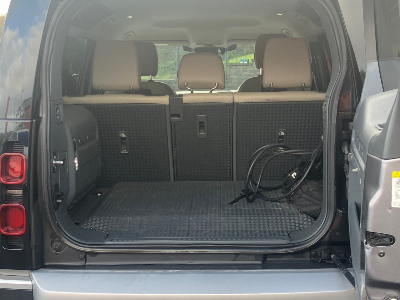 Land Rover Defender 5dr 110 2.0 Si4 PHEV S