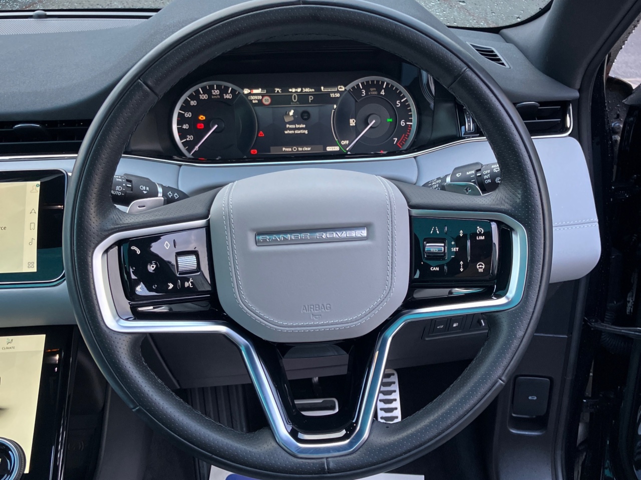 Land Rover Range Rover Evoque 1.5 I3 PHEV 309 PS S  (Remainder of 5 year Manufacturer Warranty)