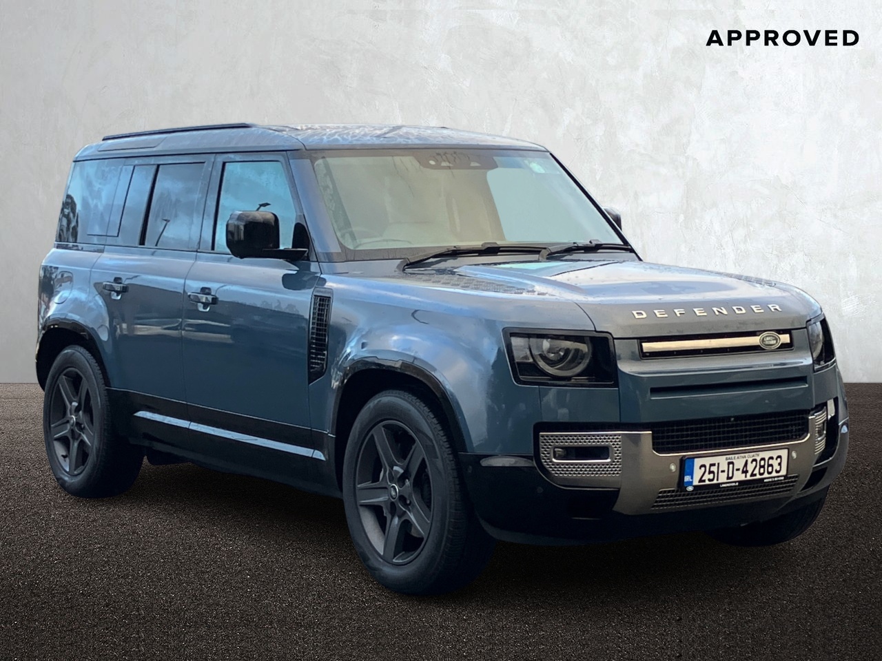 Land Rover Defender 110 2.0 Si4 PHEV 300 PS S Campaign  (Remainder of 5 year Manufacturer Warranty)