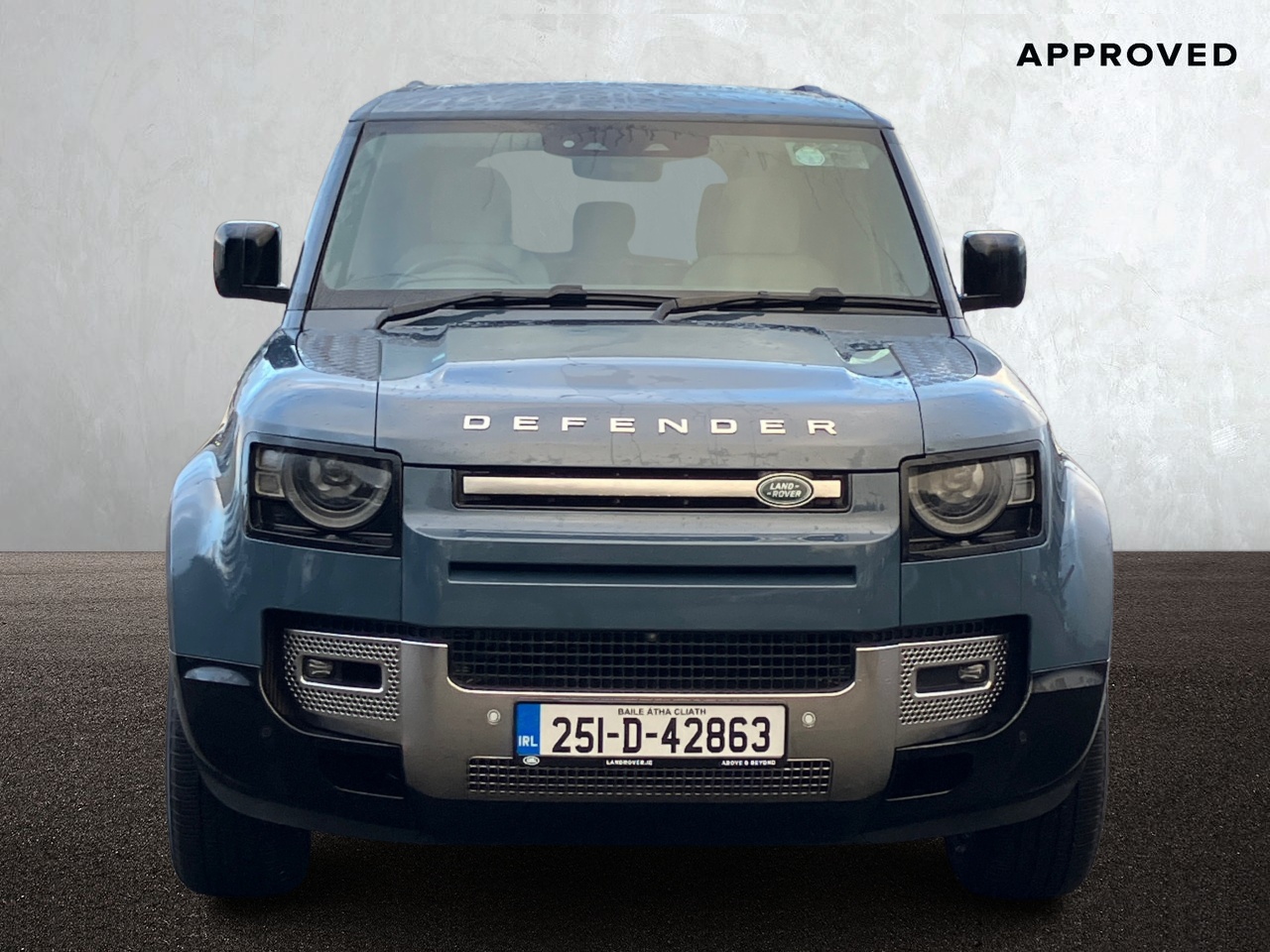 Land Rover Defender 110 2.0 Si4 PHEV 300 PS S Campaign  (Remainder of 5 year Manufacturer Warranty)