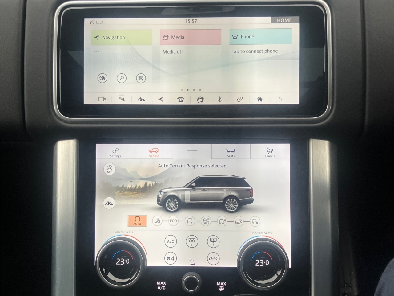 Land Rover Range Rover R Rover Westmnstr Blck P400 e A Westminster Black P400 e Si4 Ingenium 300BHP /105 kw 13.1 kWh PHEV Auto Start/Stop