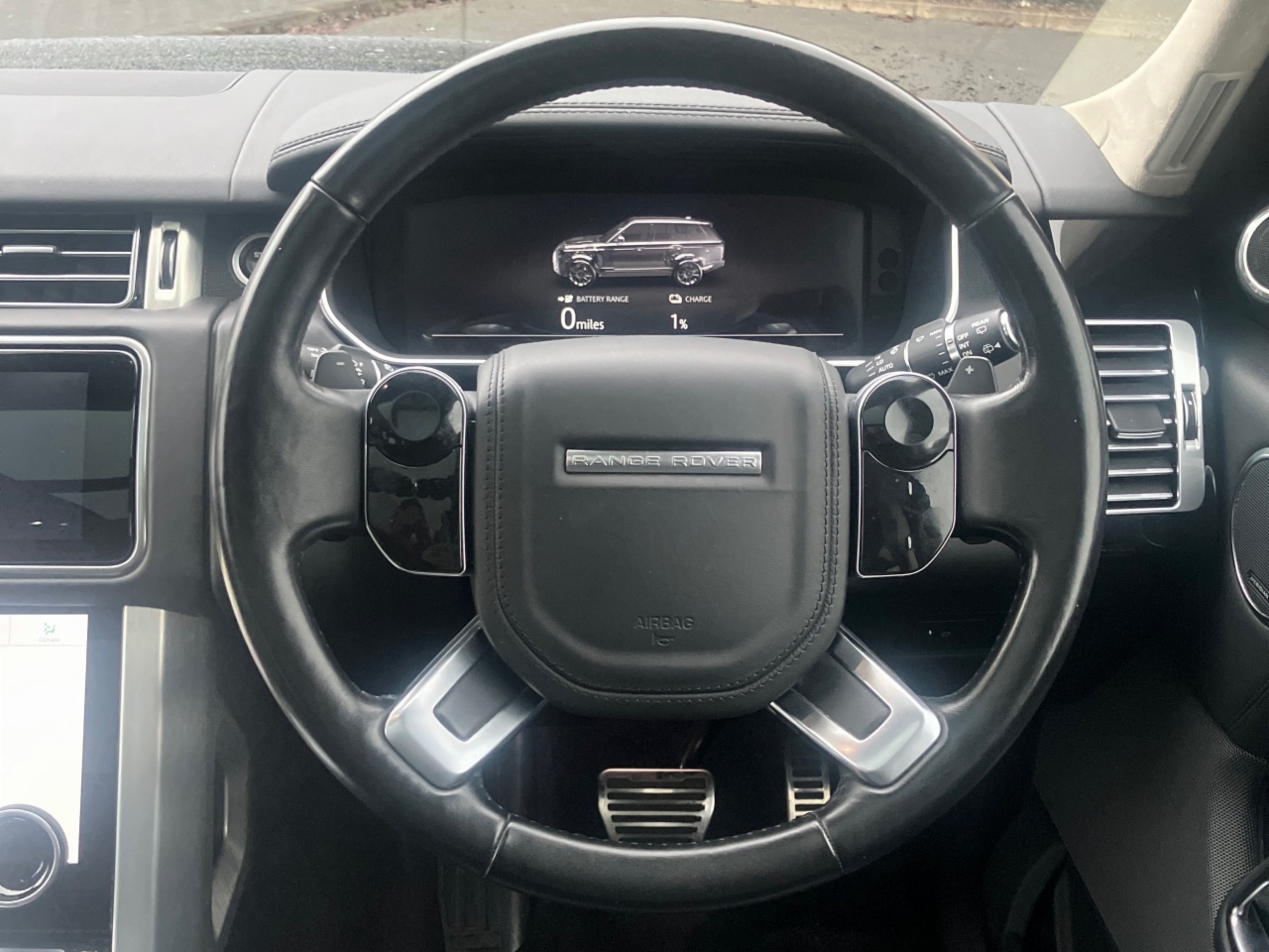 Land Rover Range Rover R Rover Westmnstr Blck P400 e A Westminster Black P400 e Si4 Ingenium 300BHP /105 kw 13.1 kWh PHEV Auto Start/Stop