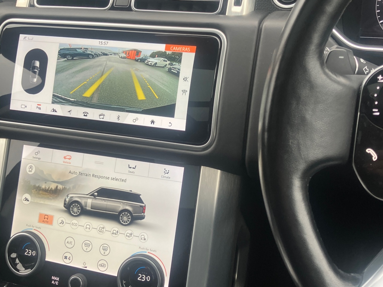 Land Rover Range Rover R Rover Westmnstr Blck P400 e A Westminster Black P400 e Si4 Ingenium 300BHP /105 kw 13.1 kWh PHEV Auto Start/Stop