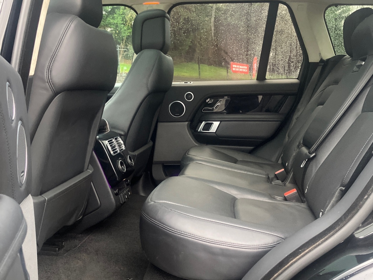 Land Rover Range Rover R Rover Westmnstr Blck P400 e A Westminster Black P400 e Si4 Ingenium 300BHP /105 kw 13.1 kWh PHEV Auto Start/Stop