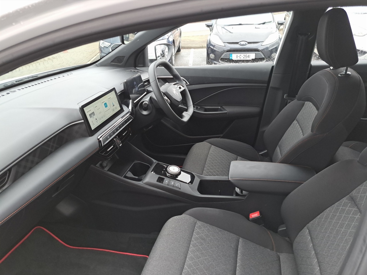 MG MG3 HYBRID AUTOMATIC / DEMONSTRATOR MODEL / SAVE OVER €3000