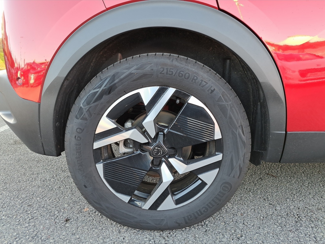 Peugeot 2008 Electric 156bhp (54 kWh) Allure