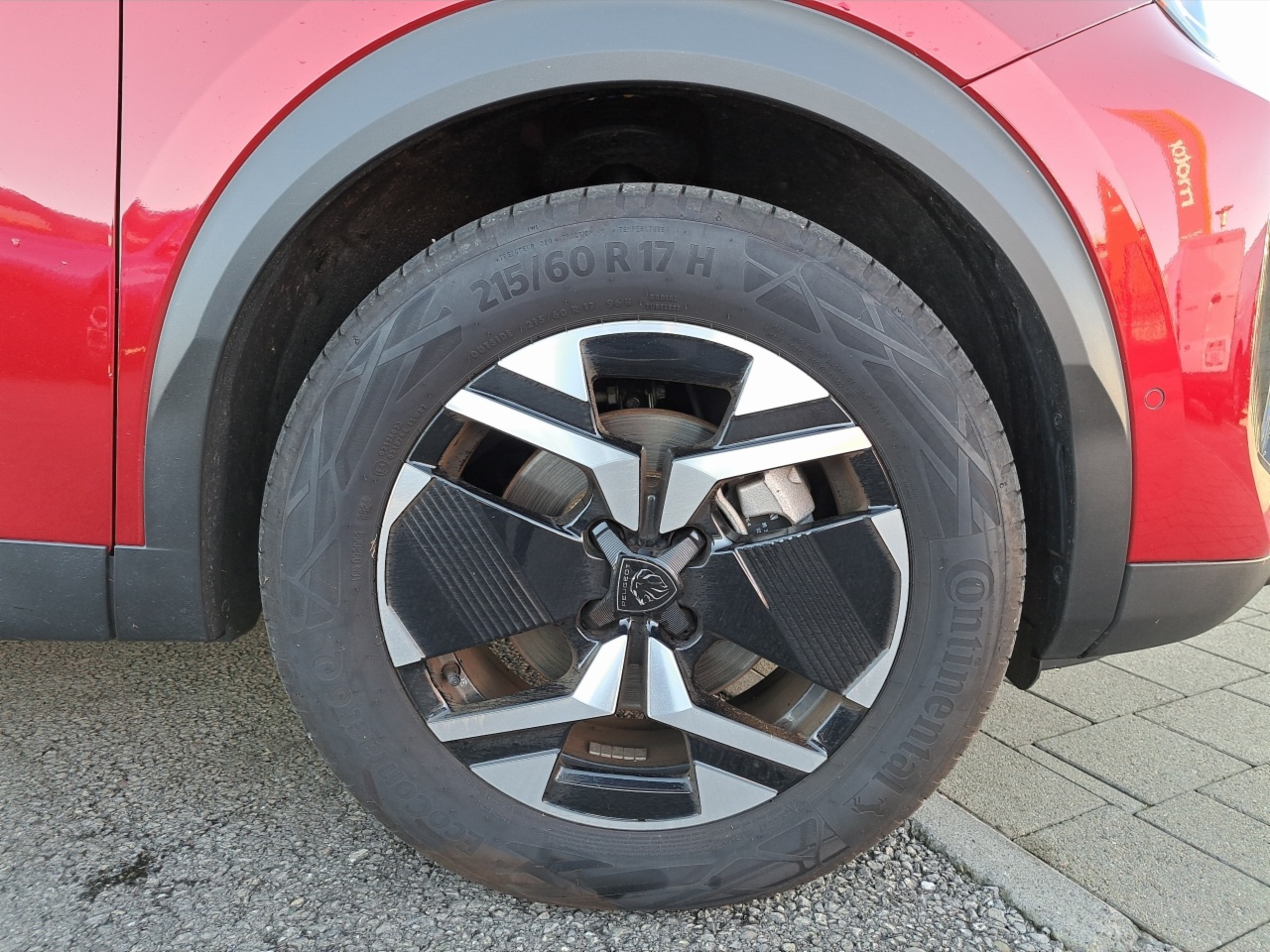 Peugeot 2008 Electric 156bhp (54 kWh) Allure