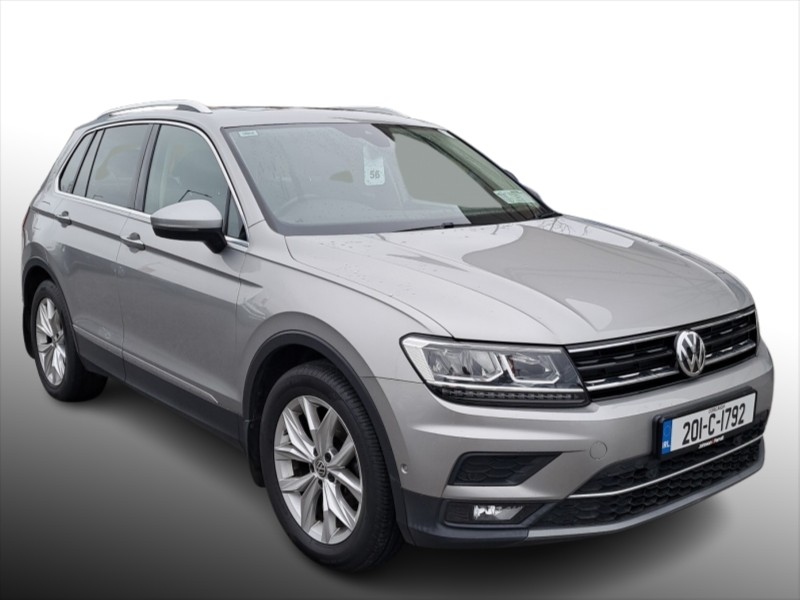 Volkswagen Tiguan 2.0 TDI 150HP Highline DSG **AUTO / DIESEL / HUGE SPEC**