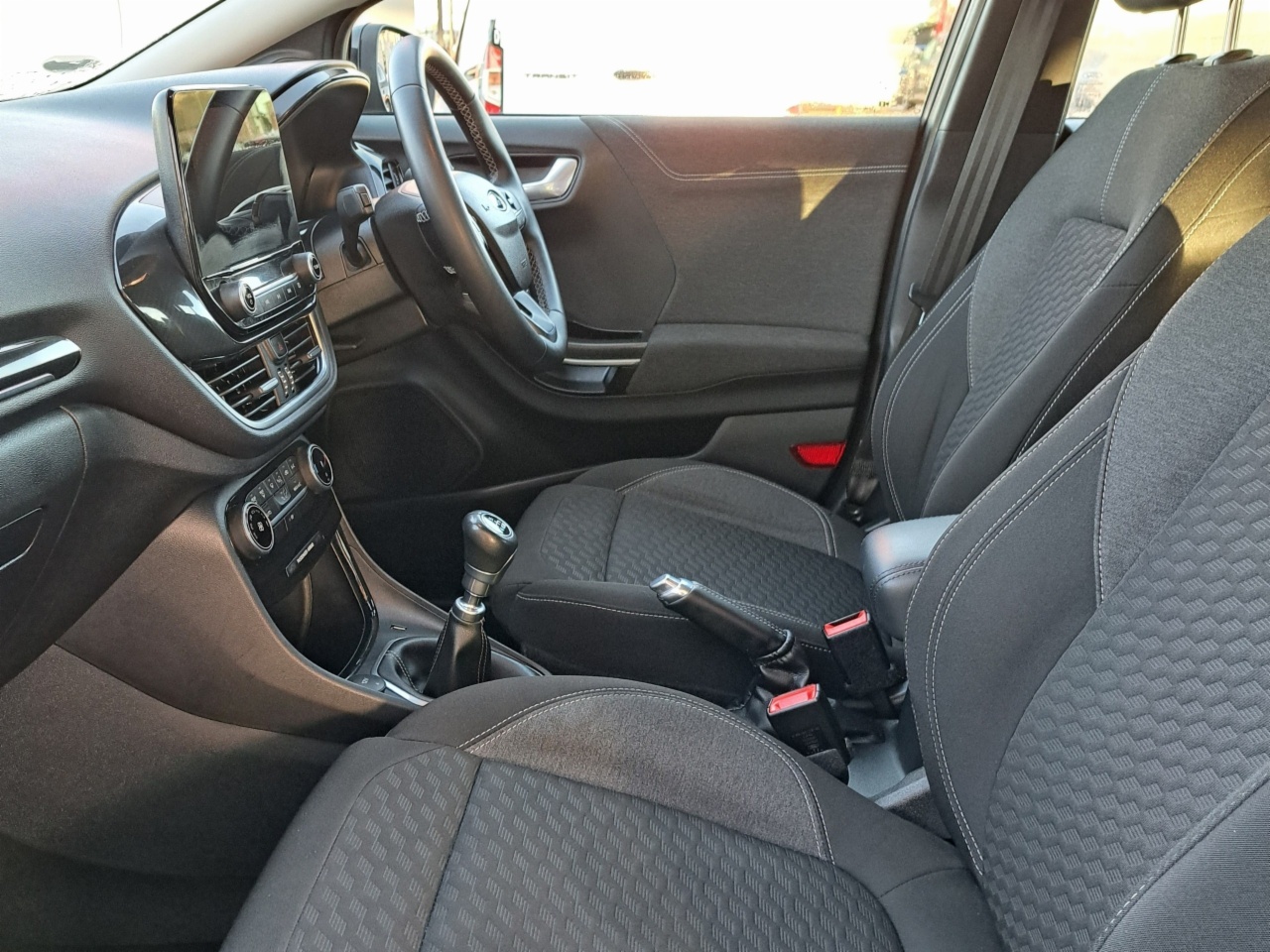 Ford Puma 1.0L EcoBoost Hybrid 125PS Titanium