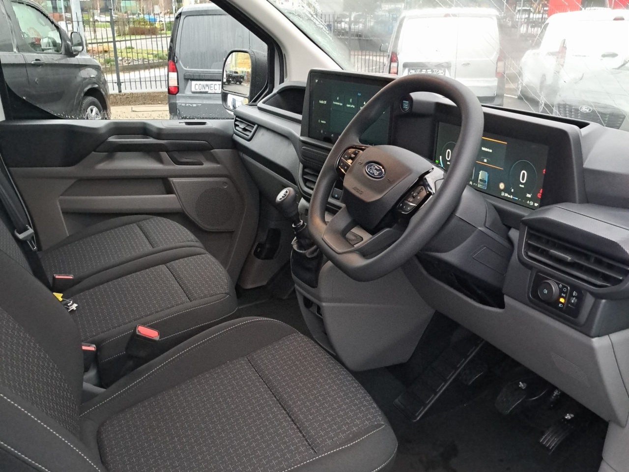 Ford Transit Custom LWB Leader
