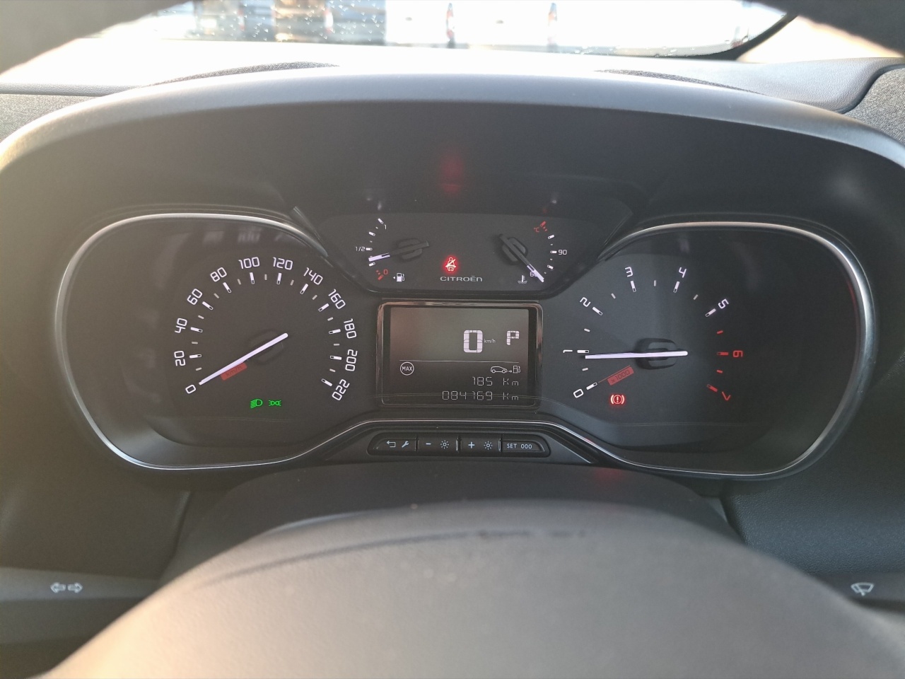 Citroen C3 Aircross FLAIR / 1.2 PETROL / AUTO / HUGE SPEC