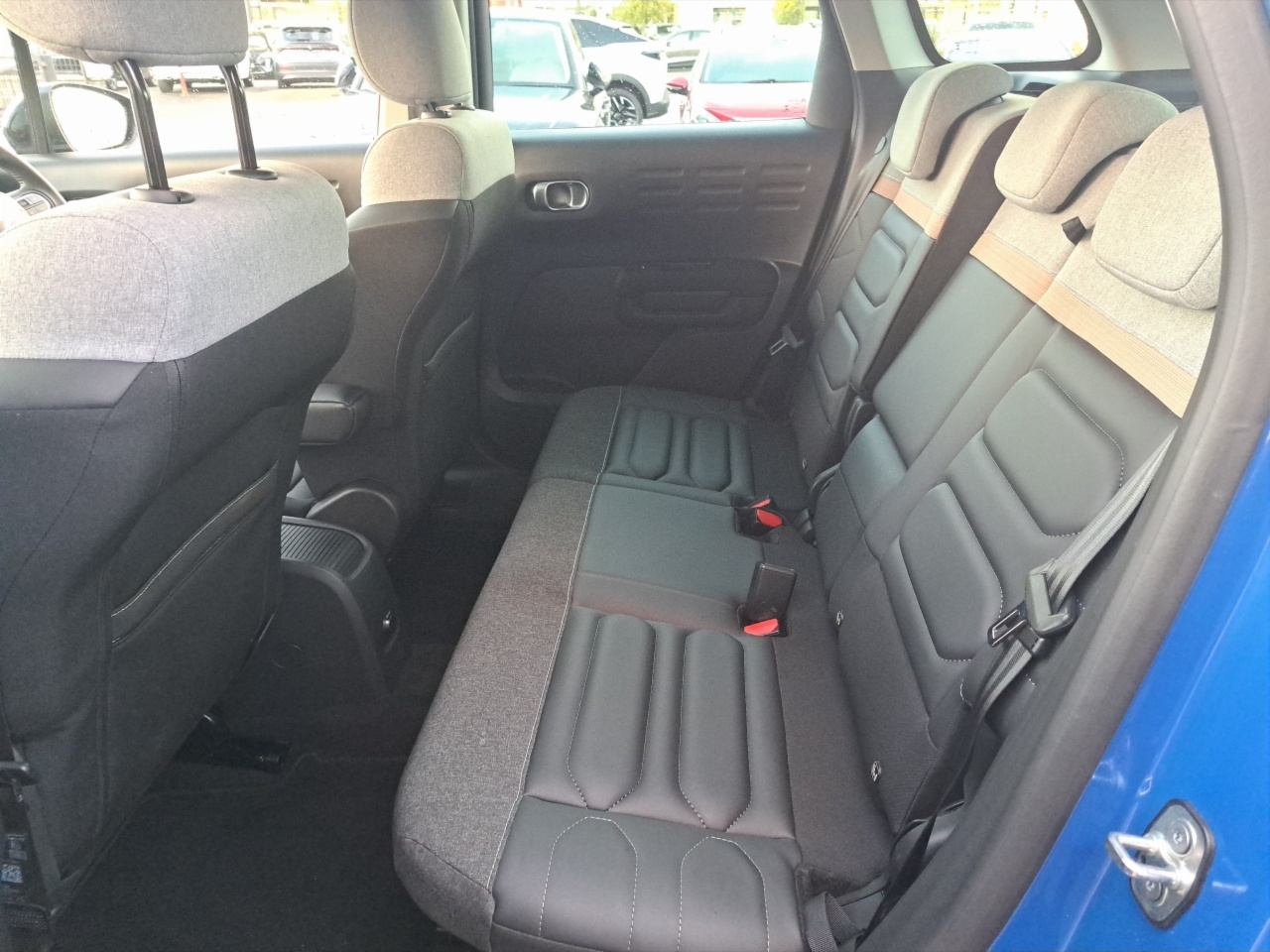 Citroen C3 Aircross FLAIR / 1.2 PETROL / AUTO / HUGE SPEC