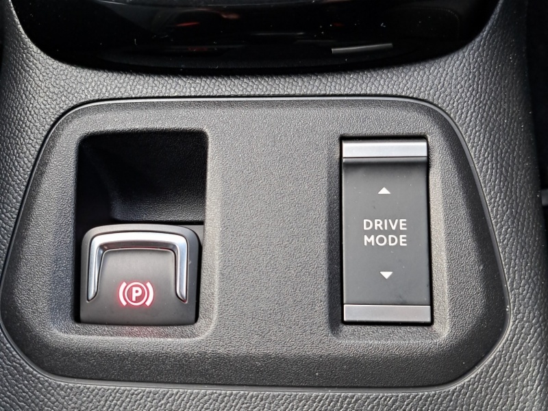 Opel Corsa Elite *Electric / VERY LOW MILEAGE**