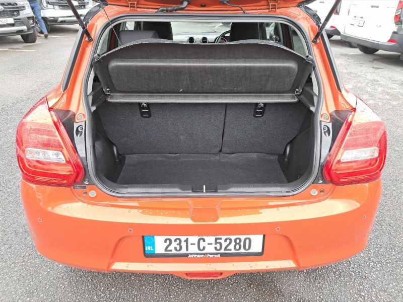 Suzuki Swift .2  PETROL Mild Hybrid SZ-T **AUTOMATIC / 1 OWNER**