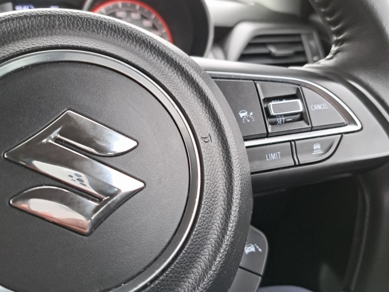 Suzuki Swift .2  PETROL Mild Hybrid SZ-T **AUTOMATIC / 1 OWNER**