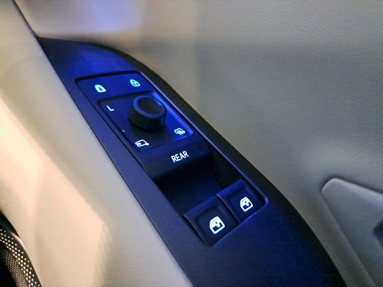 Ford Capri ORDER YOUR NEW FORD CAPRI TODAY