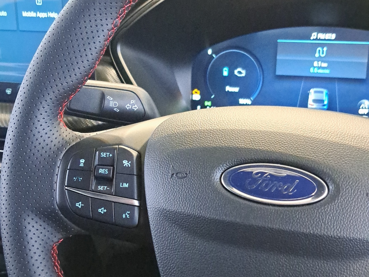 Ford Kuga 2.5 Duratec 243PS Plug-In Hybrid CVT Automatic
