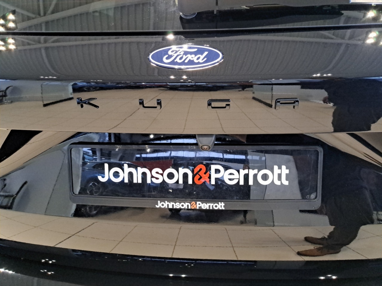 Ford Kuga 2.5 Duratec 243PS Plug-In Hybrid CVT Automatic