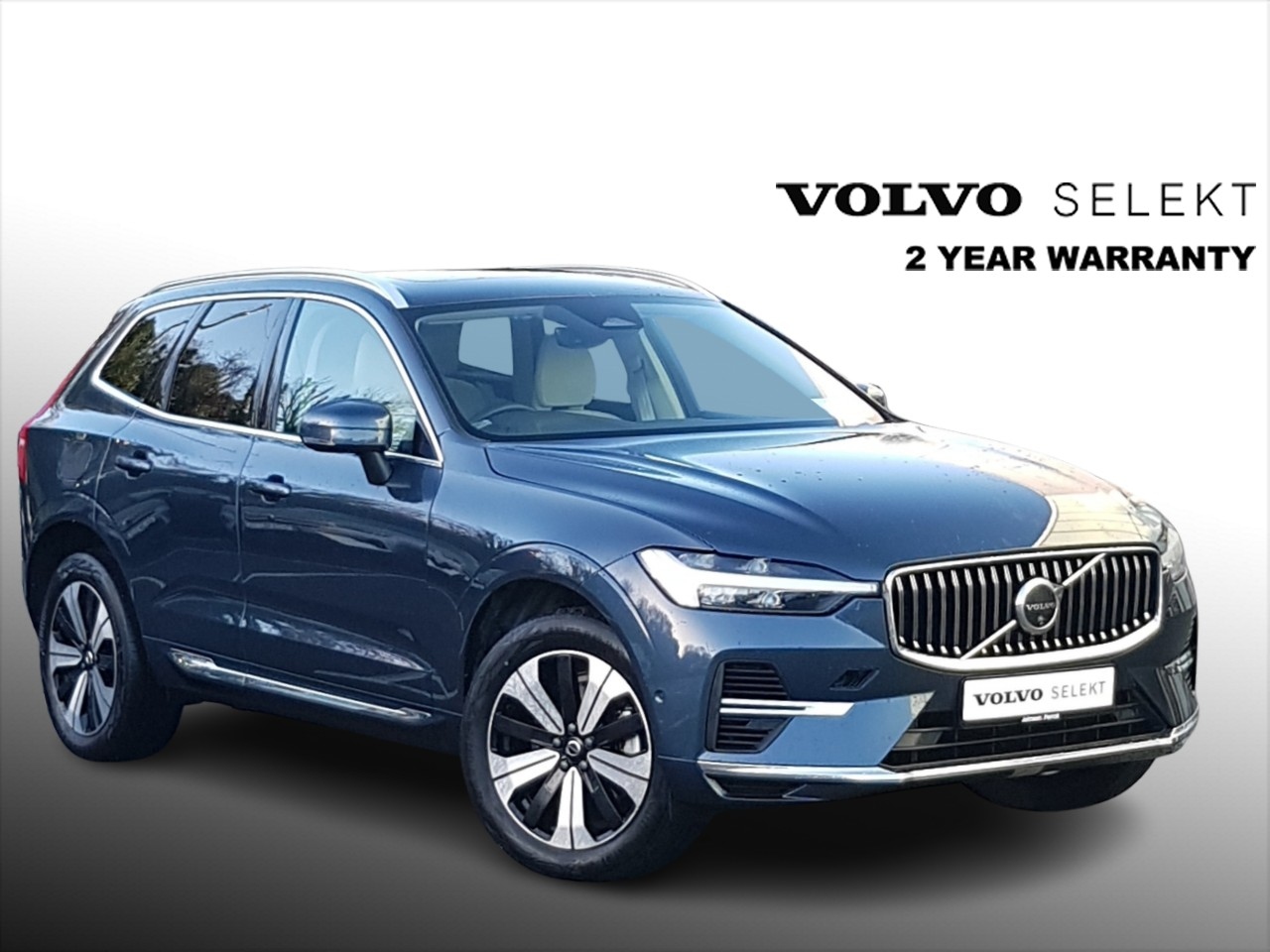Volvo XC60 T6 350bhp AWD PHEV Plus Bright (Adaptive Cruise / Panoramic Sunroof / 360 Camera)