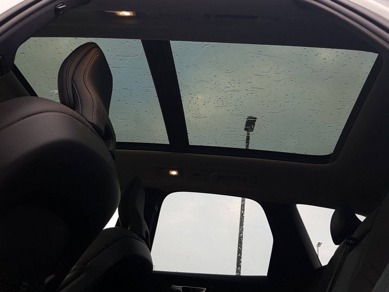 Volvo XC60 T6 360 bhp AWD PHEV Plus Dark (Adaptive Cruise / BLIS / 360 Camera)