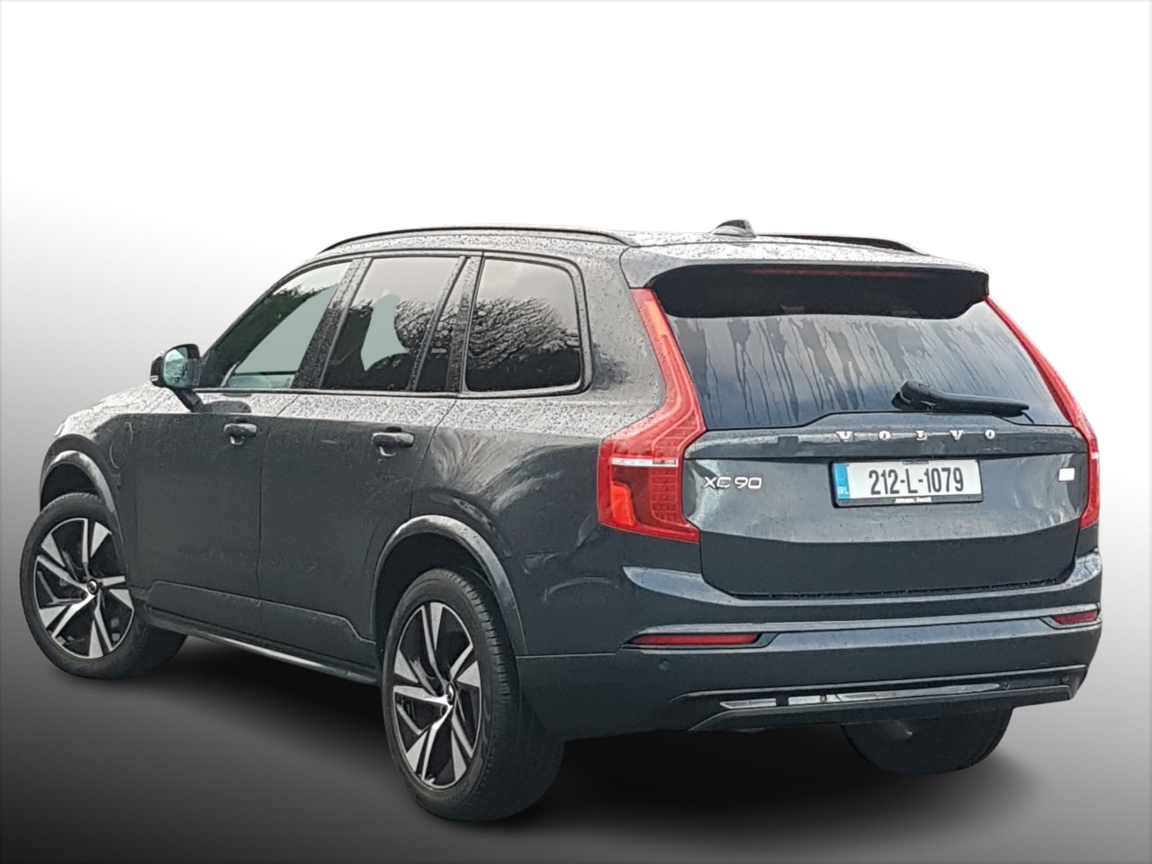 Volvo XC90 T8 390bhp R-Design AWD (360 Camera / Panoramic Sunroof / Adaptive Cruise)