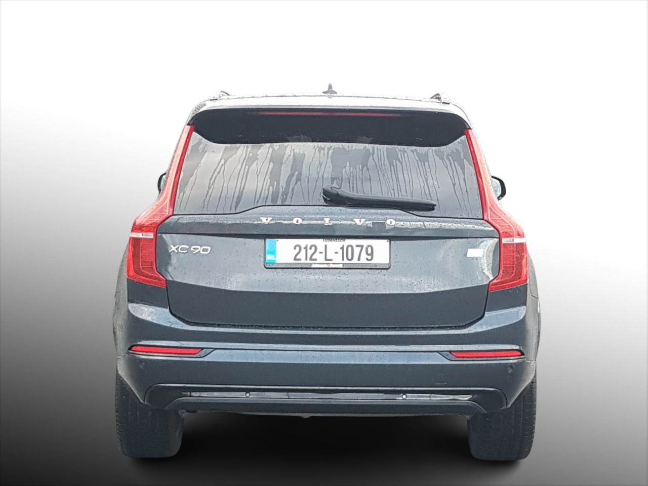 Volvo XC90 T8 390bhp R-Design AWD (360 Camera / Panoramic Sunroof / Adaptive Cruise)