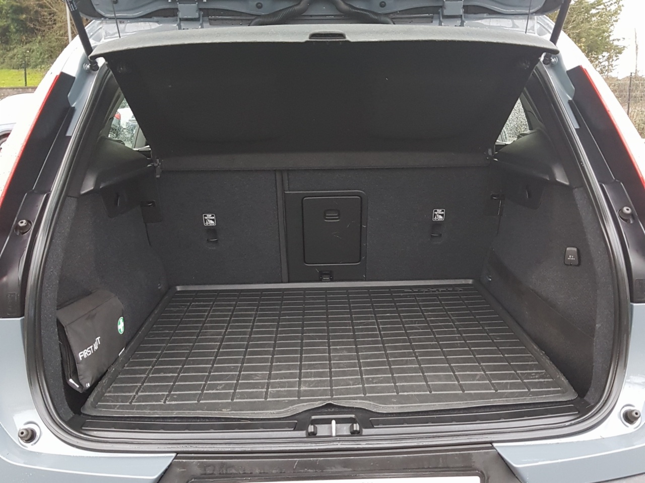 Volvo XC40 T3 163bhp Momentum