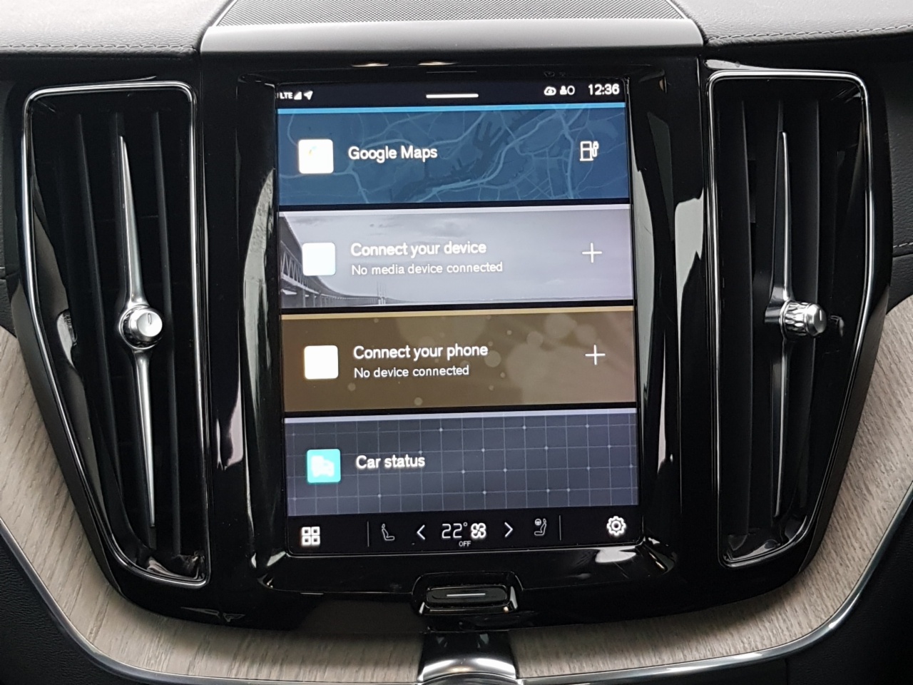 Volvo XC60 T6 350bhp AWD PHEV Inscription