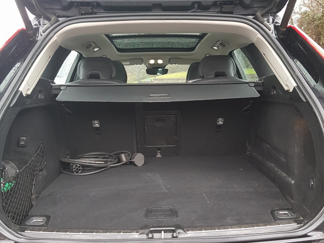 Volvo XC60 T6 350bhp AWD PHEV Inscription