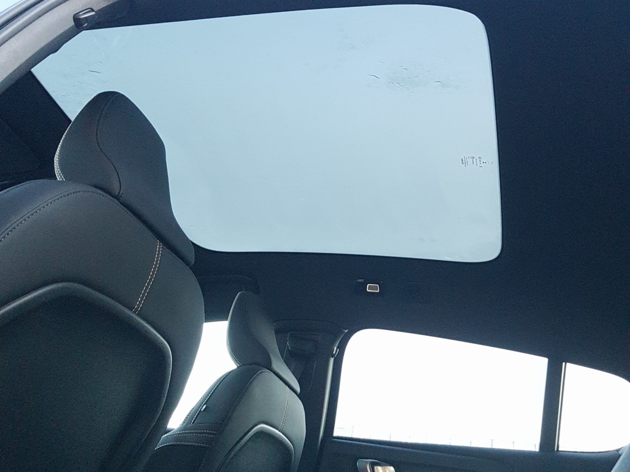 Volvo EC40 82 kWh 252bhp Plus Black Edition (Three Year Warranty + Three Year Service Plan)