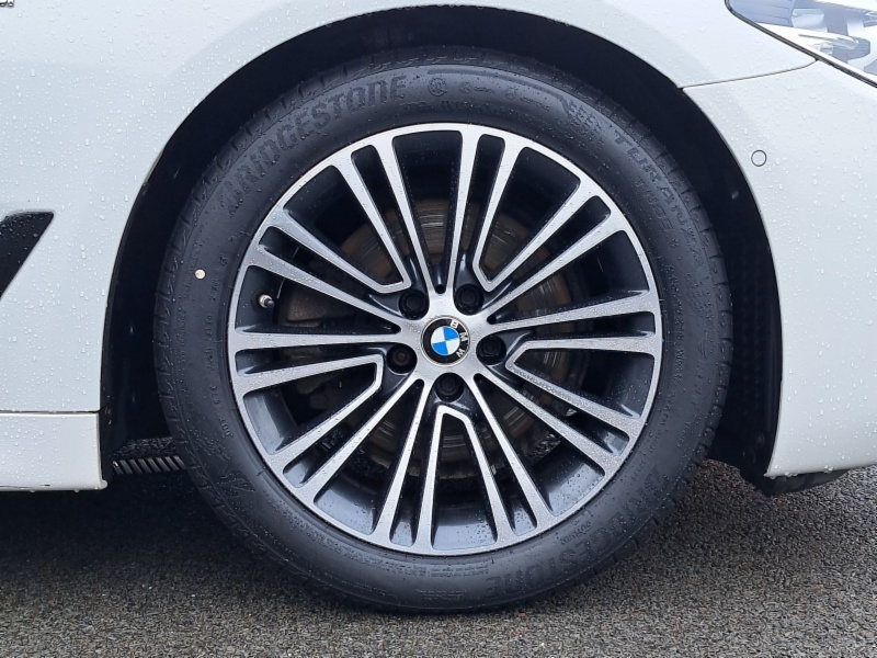 BMW 5-Series 520d M Sport Auto