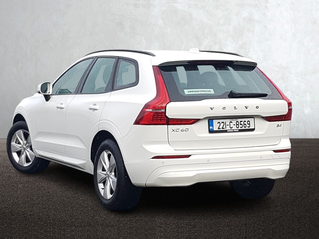 Volvo XC60 B4 197bhp Diesel  MHEV Momentum  (Two Year Volvo  Selekt Warranty + Two  Year Volvo Service  Plan)