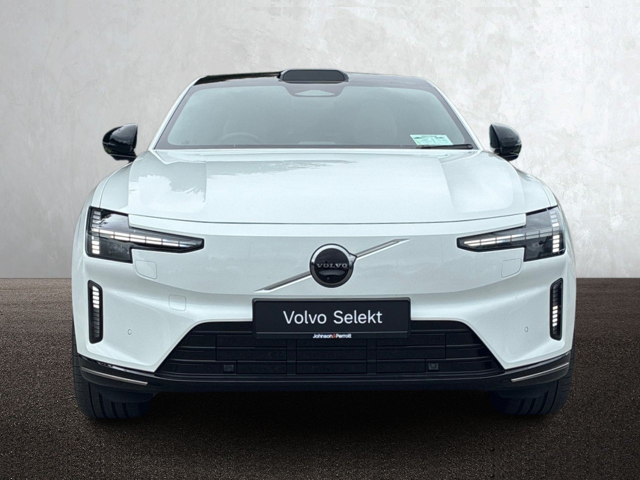 Volvo ES90 92 kWh 333bhp  Extended Range Plus -  800v - Bose Premium  Audio