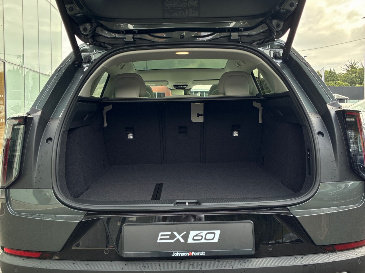 Volvo EX60 P10 AWD Ultra - 95  kWh - Twin Motor -  Available to Test Drive